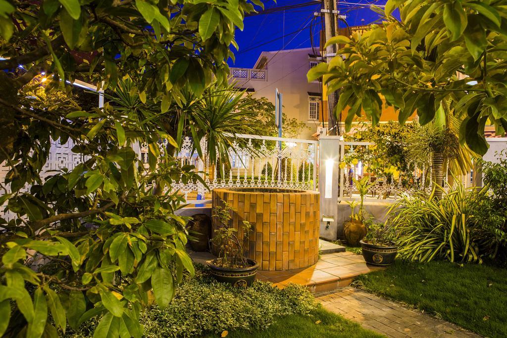 Old Well Homestay Hoi An Exteriör bild